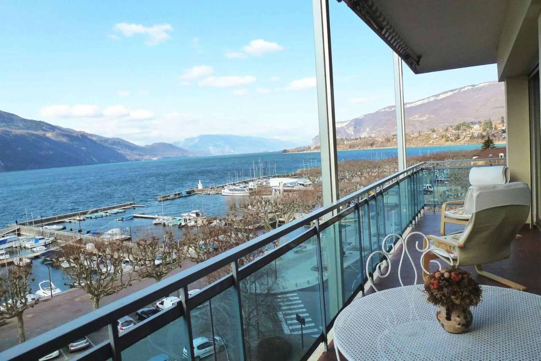 אקס-לה-באינס Residence Les Belles Rives E - Vue Magnifique Et Imprenable Sur Le Lac Du Bourget ! Mae-6774 מראה חיצוני תמונה